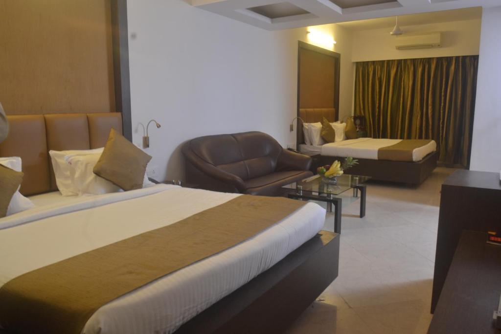 Hotel Plaza Мумбай Стая снимка