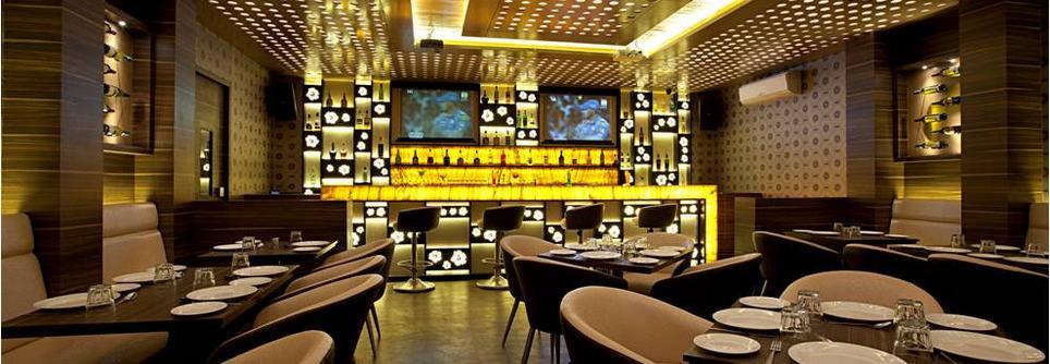 Hotel Plaza Мумбай Екстериор снимка
